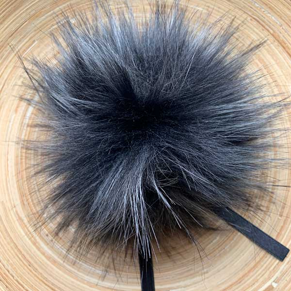 Wholesale Faux Fur Mini Poms – Ikigai Fiber