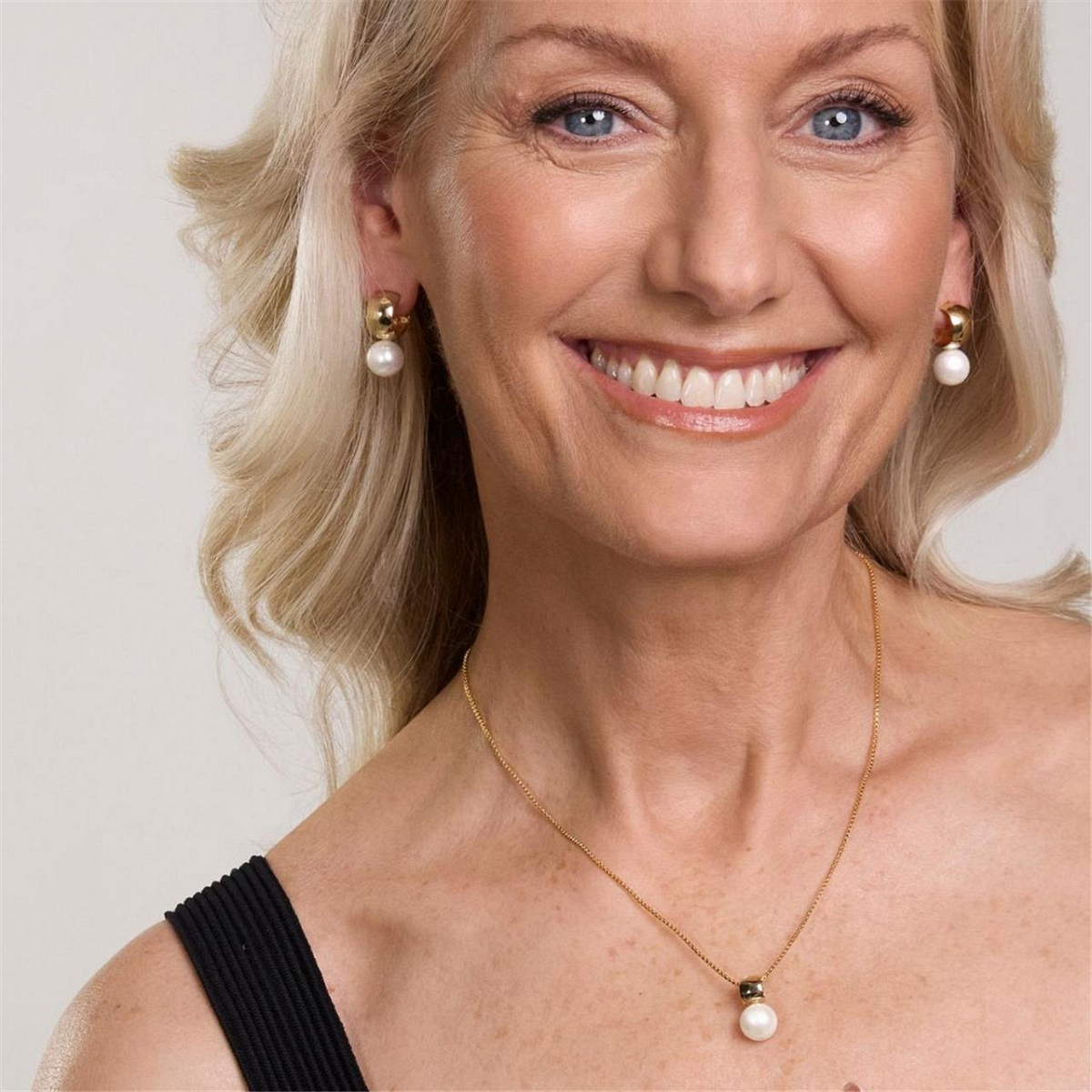 Idyll pearl necklace
