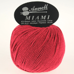 8913 Donker rood