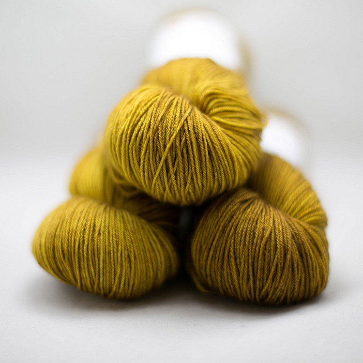 Uncommon Thread - Heavenly DK - Magpie Knits